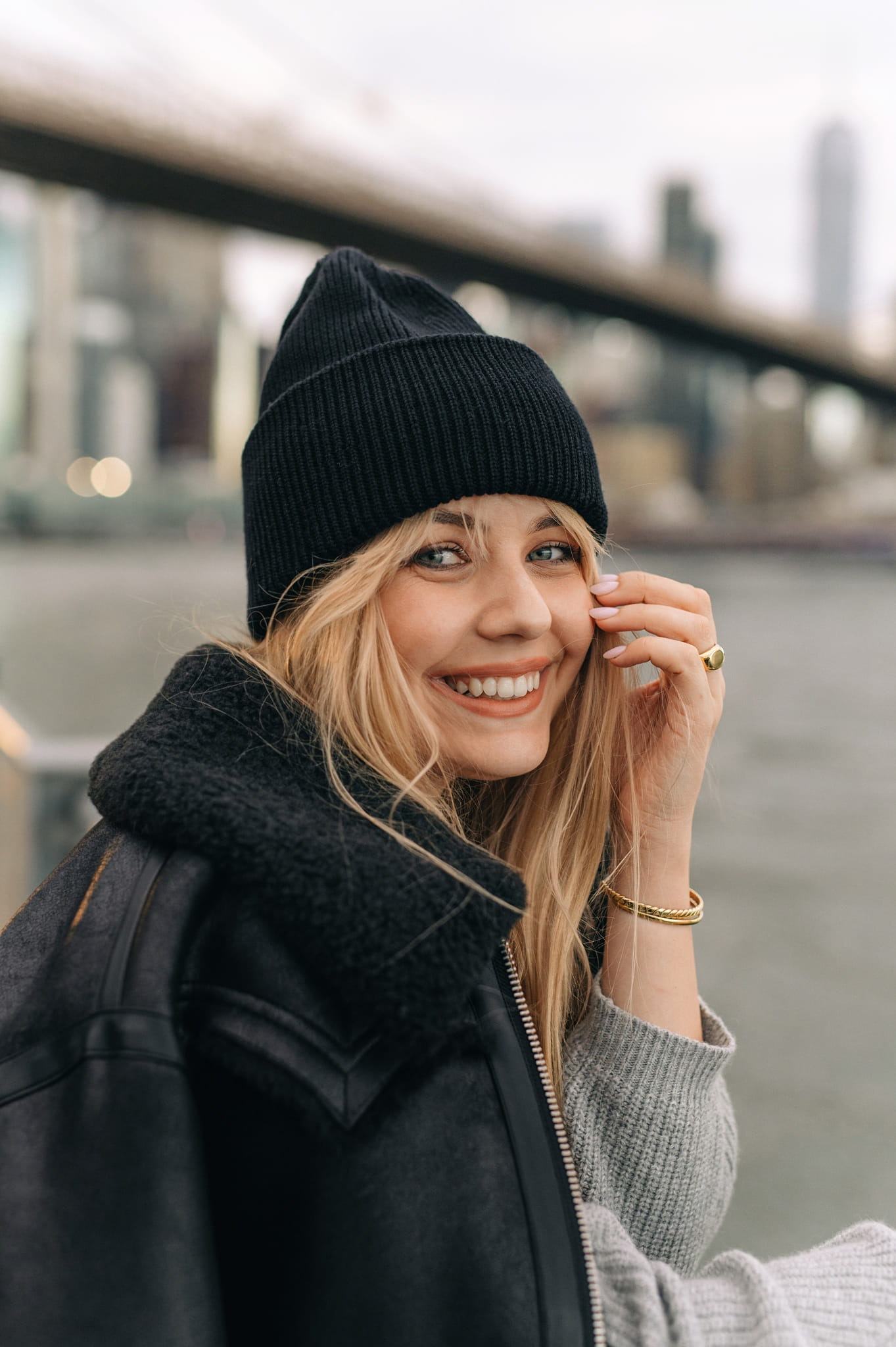 BEANIE BLACK