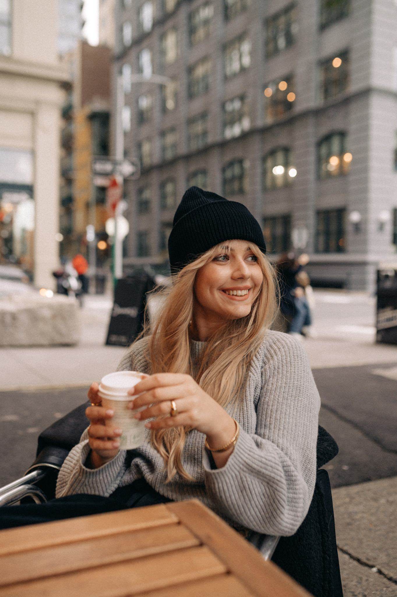 BEANIE BLACK