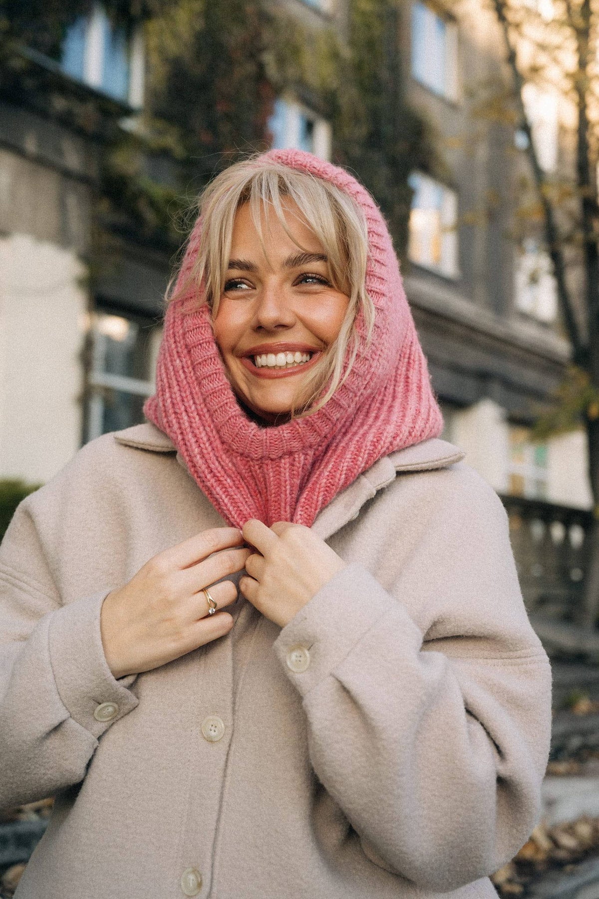 BALACLAVA ROSE