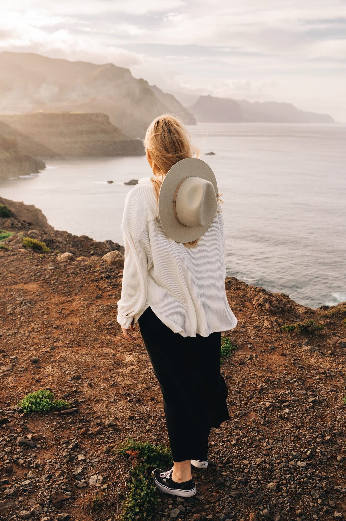 ADVENTURE HAT