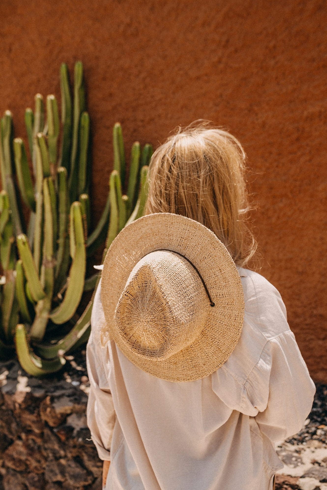TRAVEL HAT