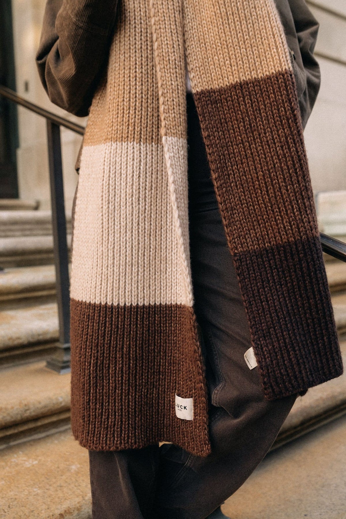 SZALIK FLUFFY CHOCO STRIPES
