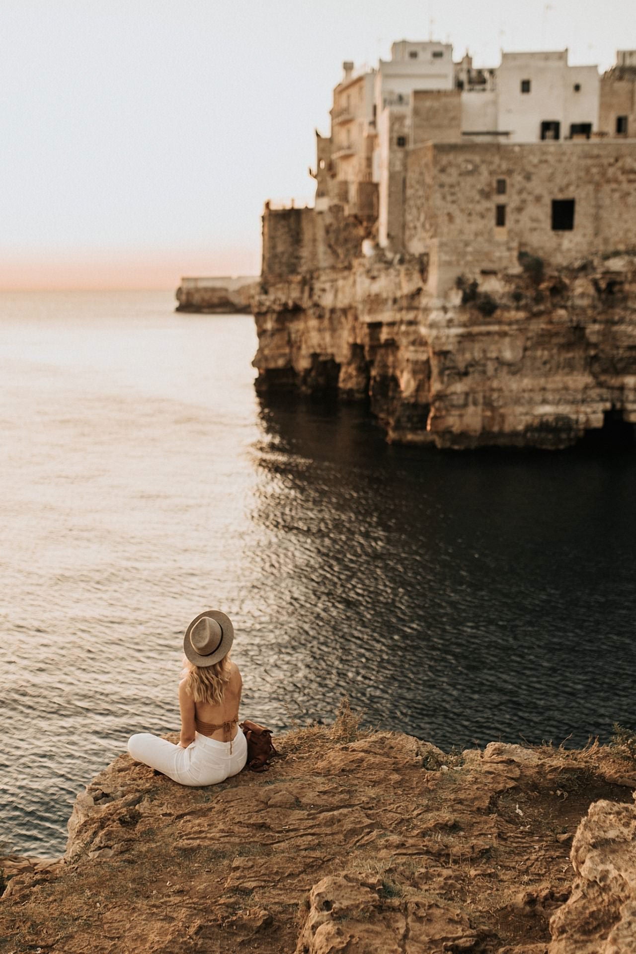 BEIGE OF MATERA