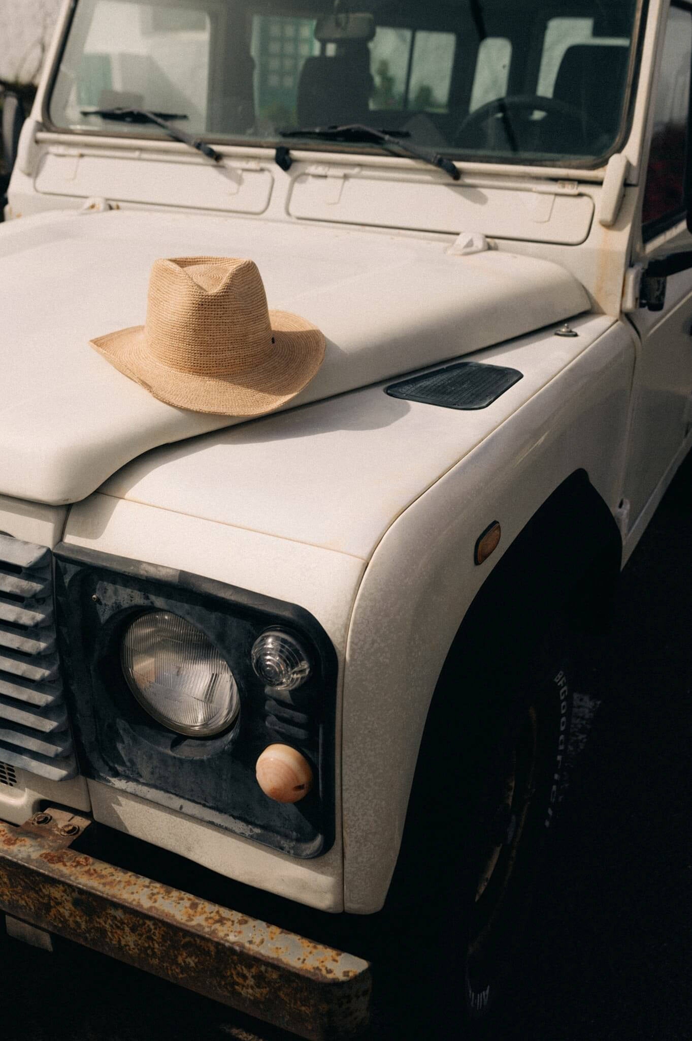 RAFFIA COWBOY