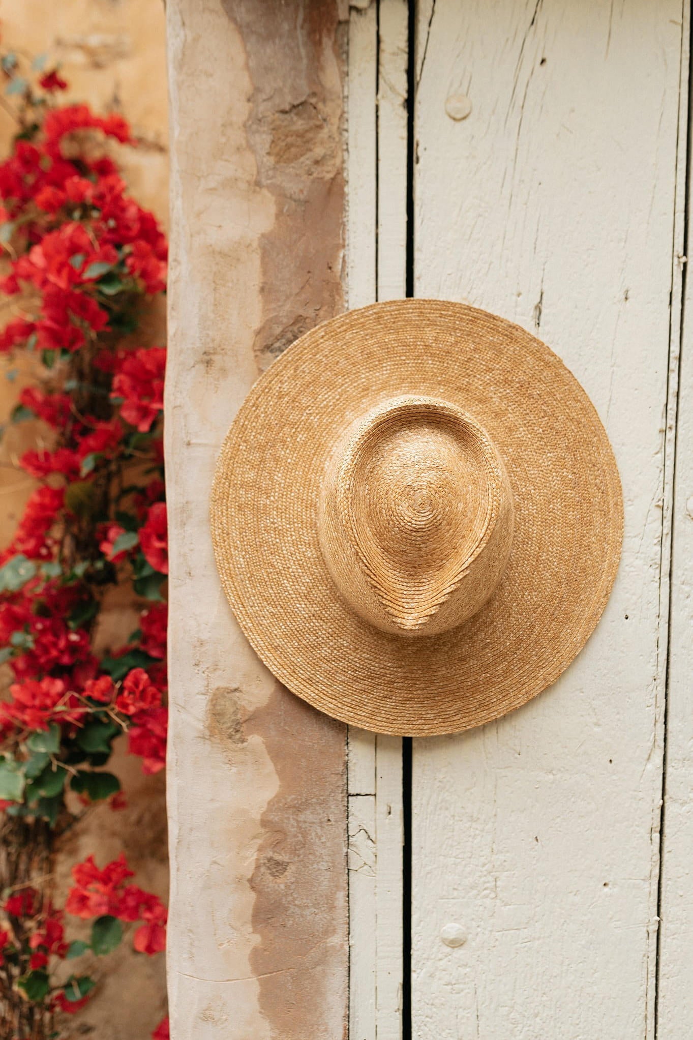 NATURAL STRAW
