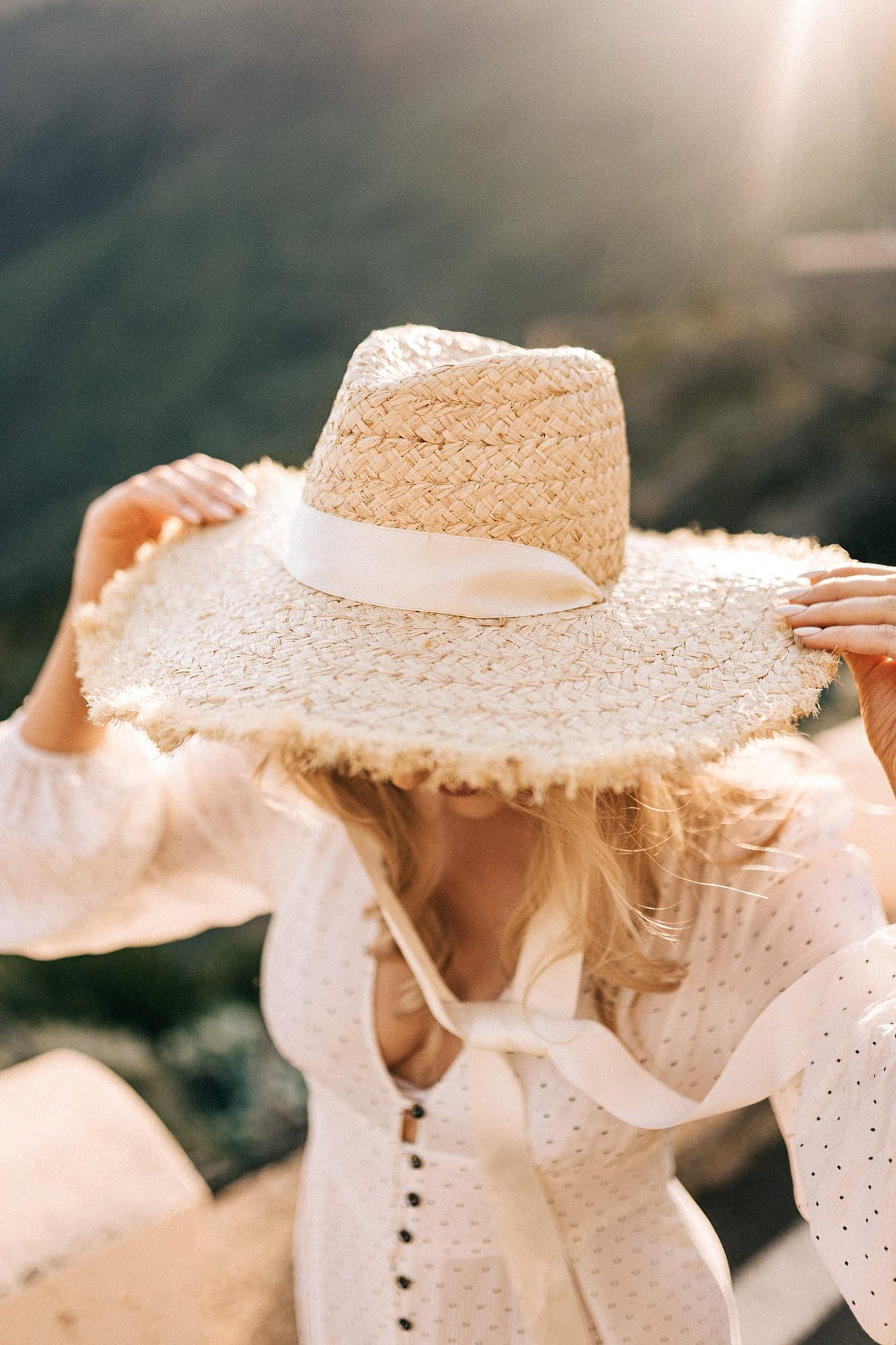 ROMANTIC FEDORA