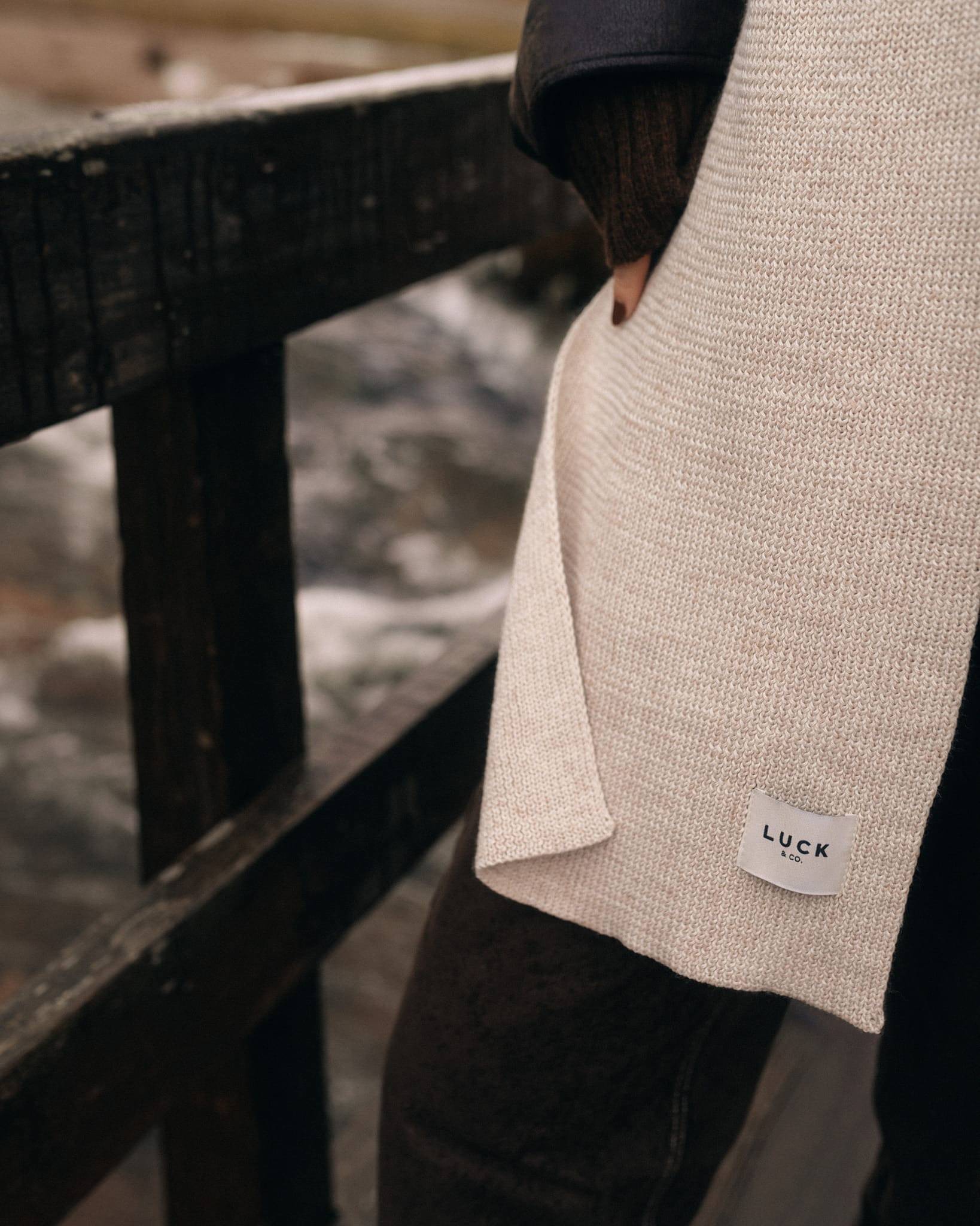 WOOLY BEIGE