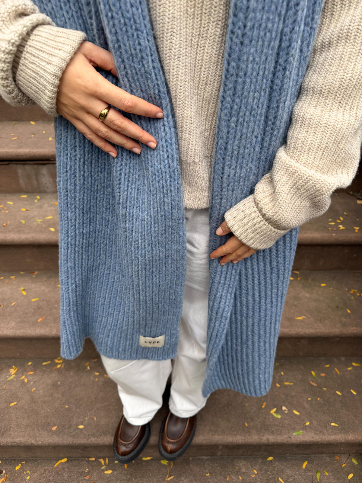 SZALIK FLUFFY WINTER BLUE